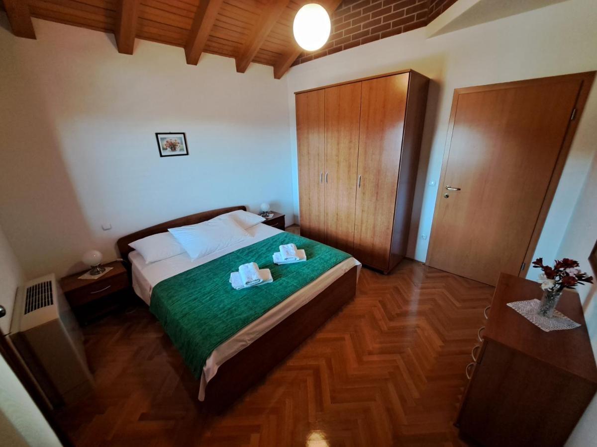 Apartment With Splendid Sea View Trogir Exteriér fotografie