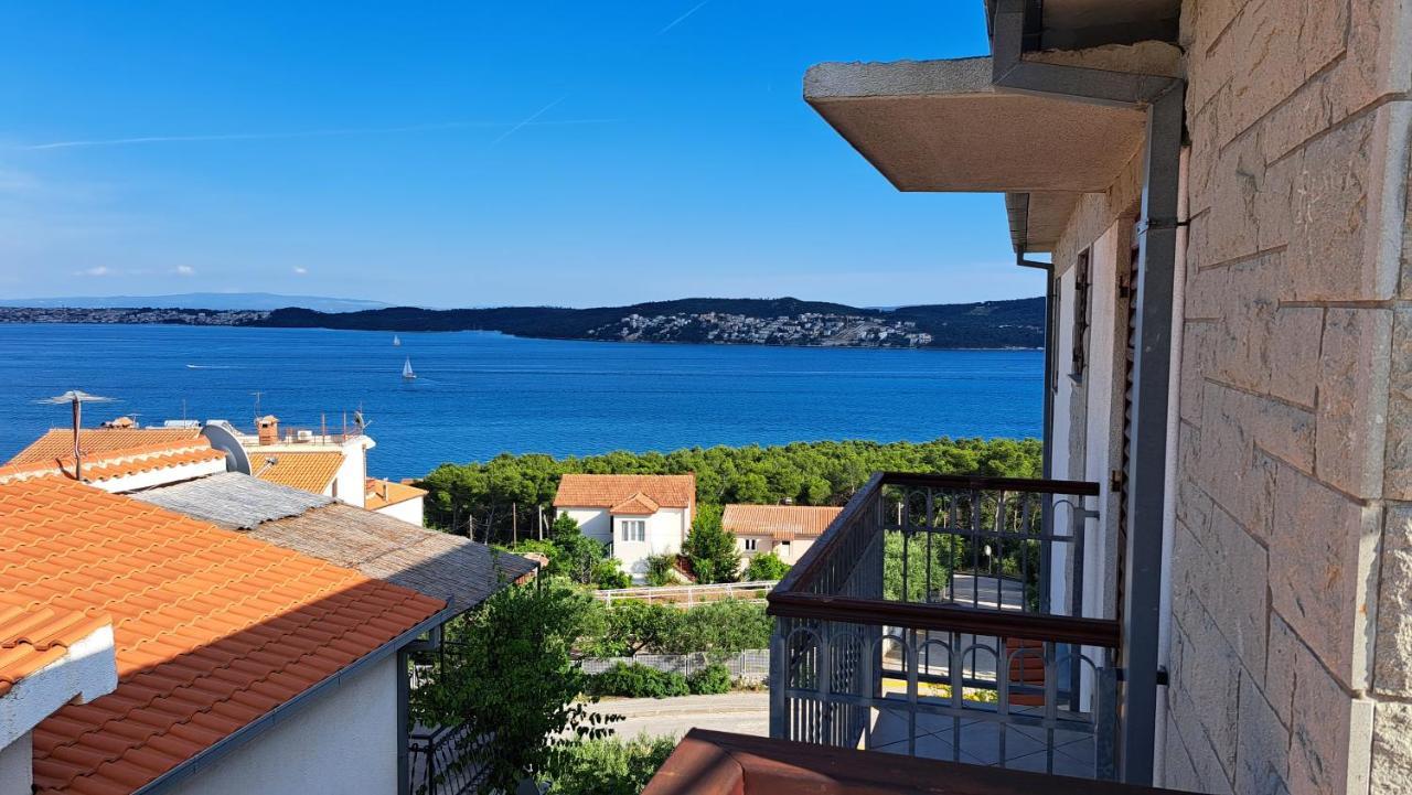 Apartment With Splendid Sea View Trogir Exteriér fotografie