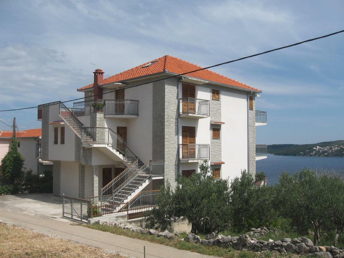 Apartment With Splendid Sea View Trogir Exteriér fotografie