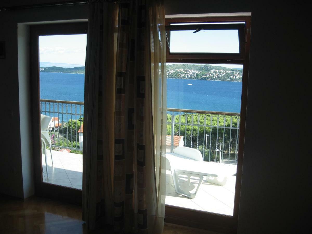 Apartment With Splendid Sea View Trogir Exteriér fotografie