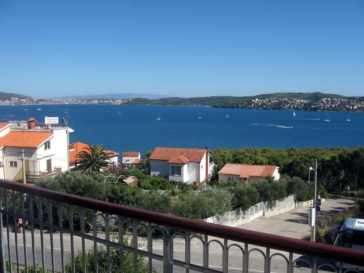 Apartment With Splendid Sea View Trogir Exteriér fotografie