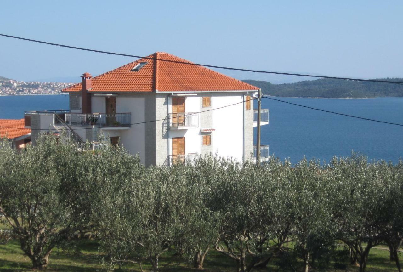 Apartment With Splendid Sea View Trogir Exteriér fotografie