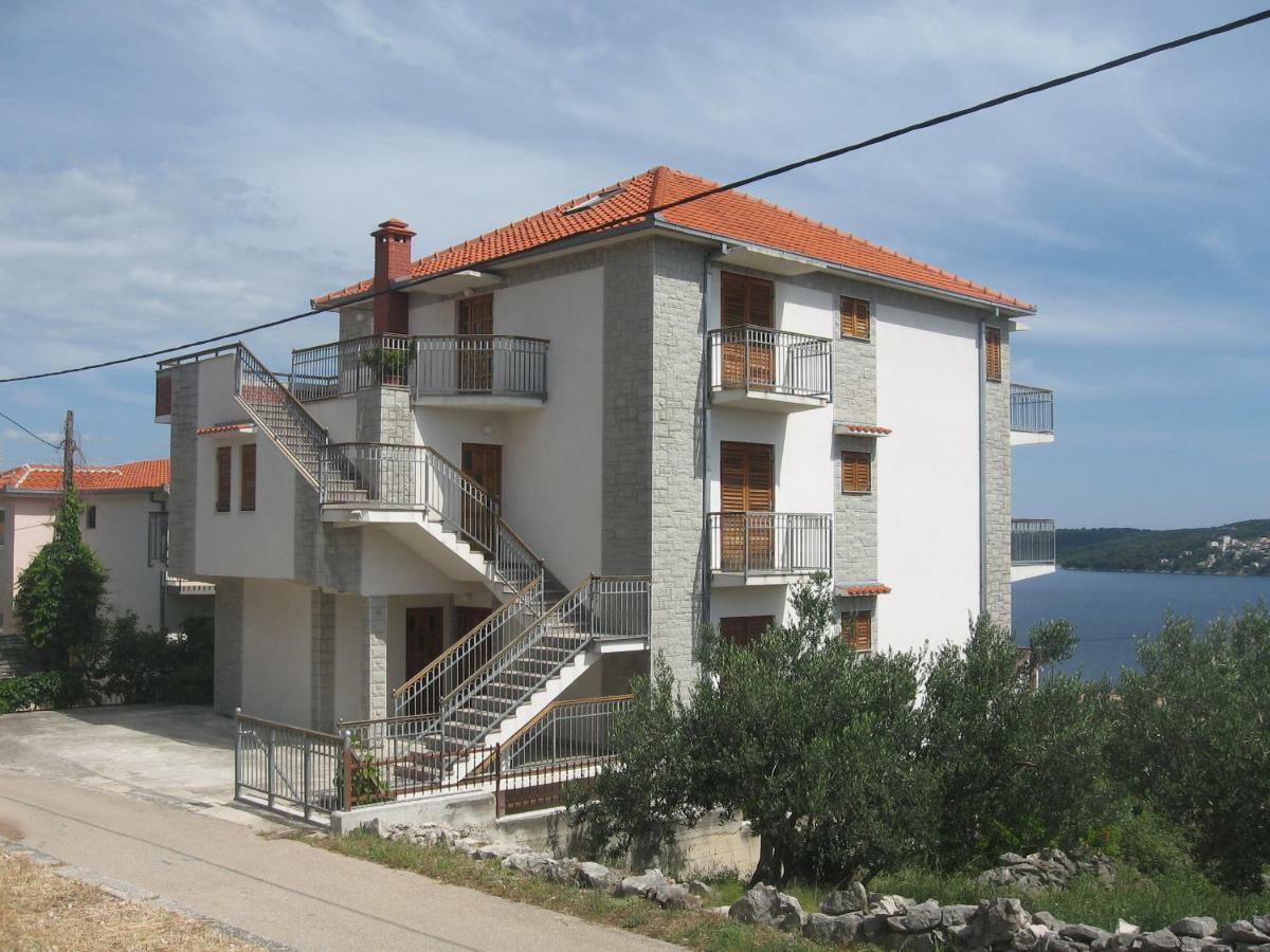 Apartment With Splendid Sea View Trogir Exteriér fotografie